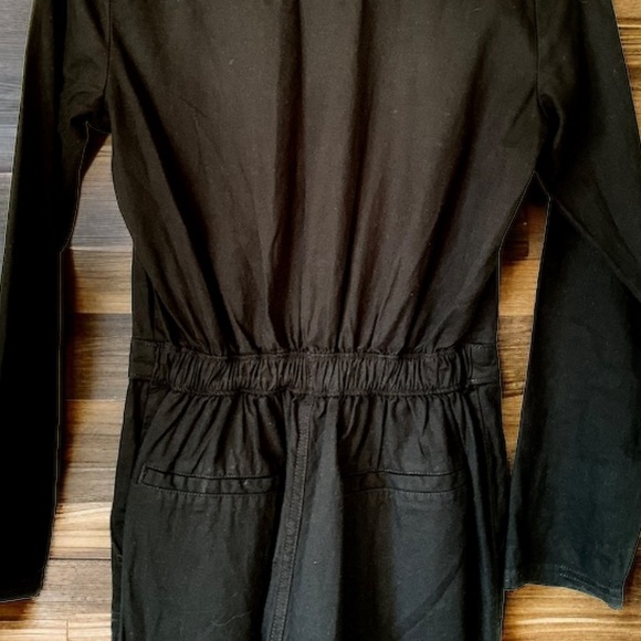 HOLLISTER BLACK LONG SLEEVE UTILITY JUMPSUIT 
SIZE X SMALL - Picture 5 of 7